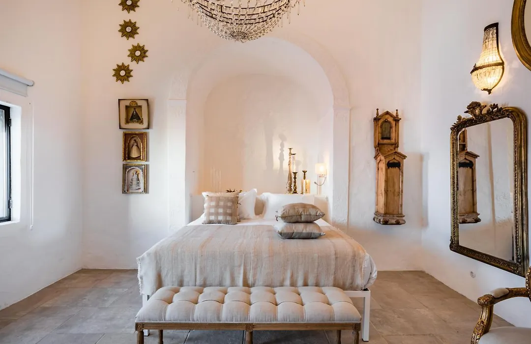 Colegio Charm House-1