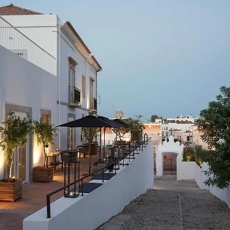 Colegio Charm House-3